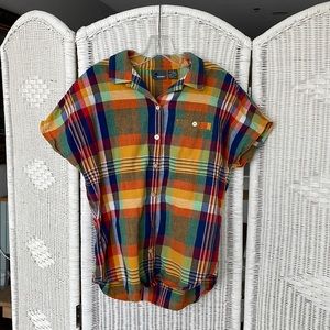 Liz Wear colorful plaid shirt